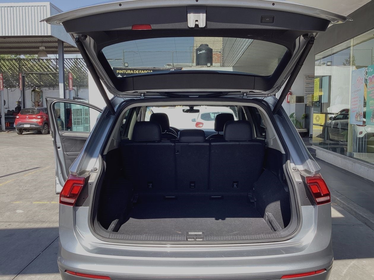 2020 Volkswagen Tiguan 1.4 Comfortline 5p At piel
